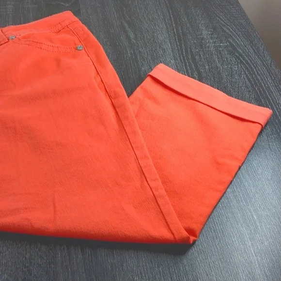 Nine West Missy Capris 8/29 Orange/Coral 2 Back Pocket Sparkle Embellishments - Picture 12 of 16